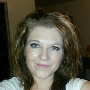 Meet your Posher, Lacy