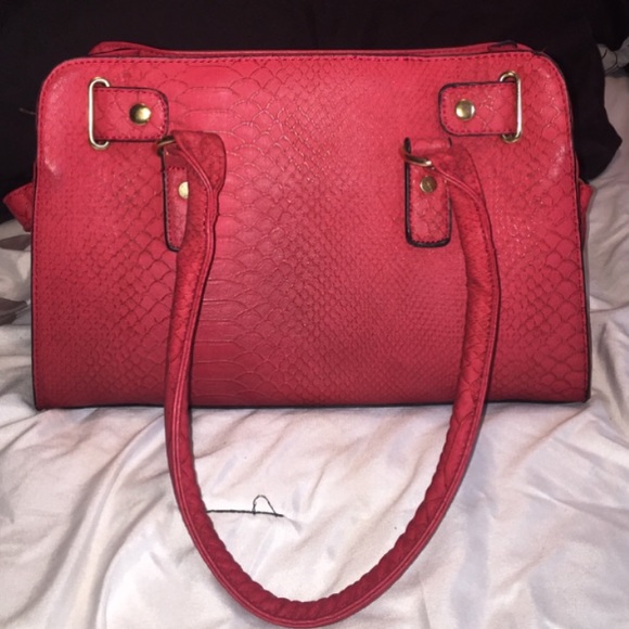 Call It Spring Red handbag - Picture 2 of 4