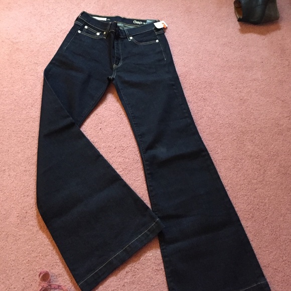 🎉💲🅰LE🎉27S Gap Authentic Flare Dark Jeans - Picture 3 of 3
