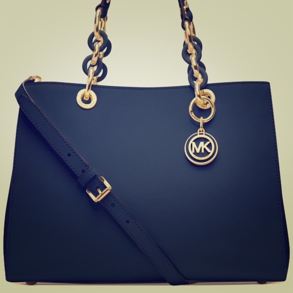 ‼️Reduced price‼️Michael Kors Cynthia medium sat - Picture 1 of 4