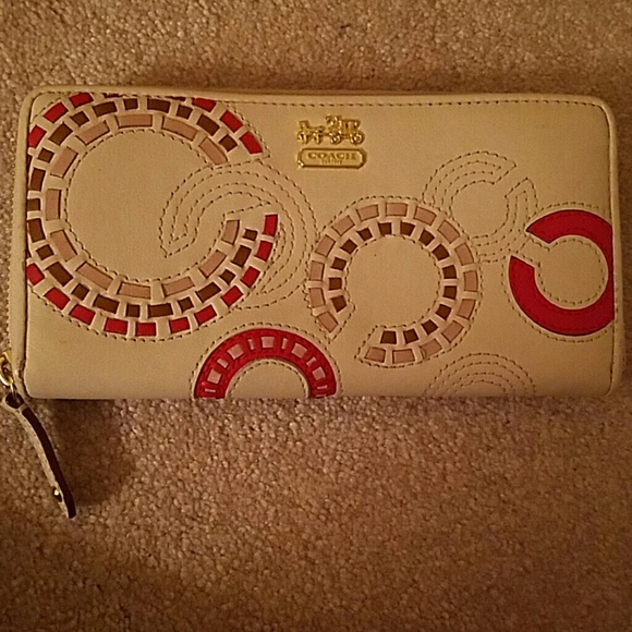 Coach wallet