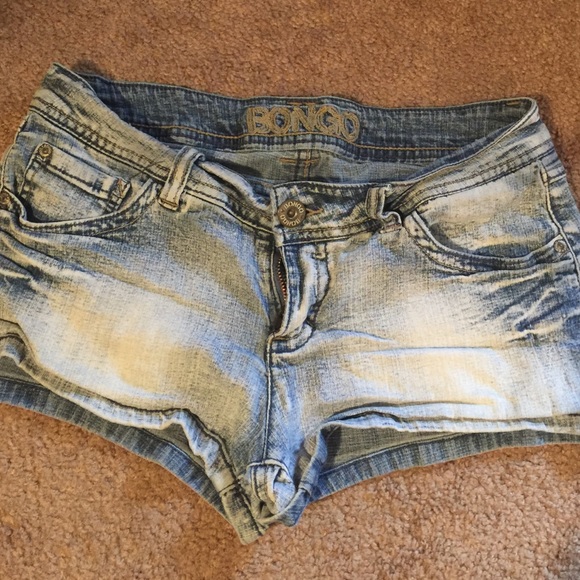 Bongo Jean shorts - Picture 1 of 2