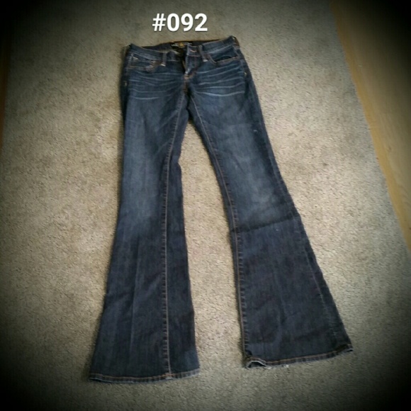 Lucky Brand size 24 Charlie flare jeans