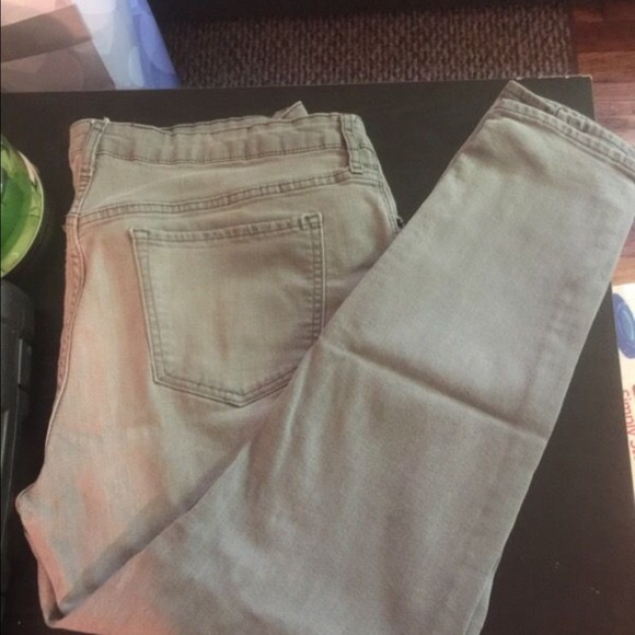 Old navy rockstar jeans