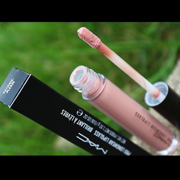 Rare 💯 Authentic MAC Lipglass Patience Please - Picture 2 of 3