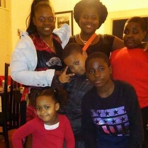 Meet your Posher, Denise