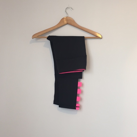 lululemon athletica Pants - Cut out yoga pants