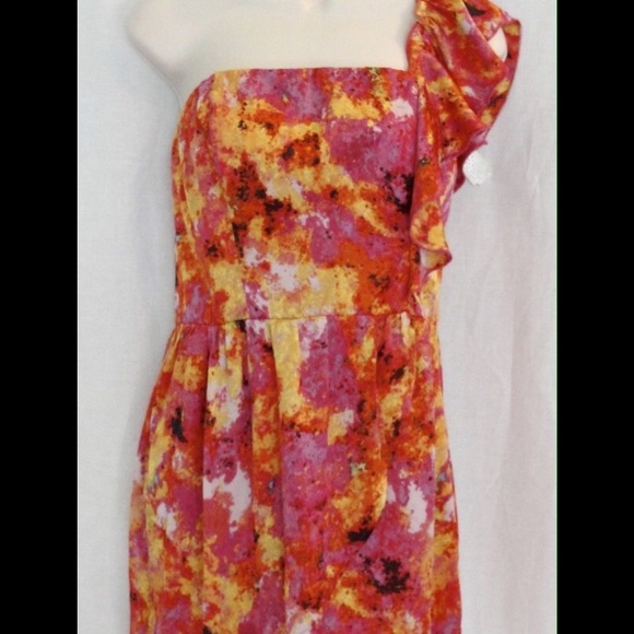 FINAL CLEARANCE OFFER GIANNI BINI DRESS - Picture 4 of 4