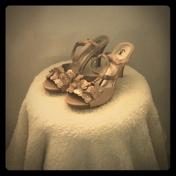 Beige Flower Heels