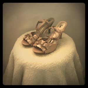 Beige Flower Heels
