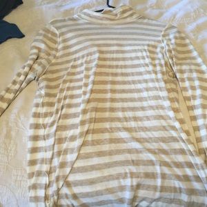 Long sleeve layering top