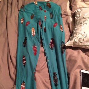 LLR teal feather leggings!  TC!!!  Never worn!