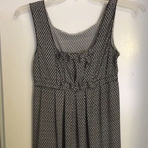 Ann Taylor sleeves top