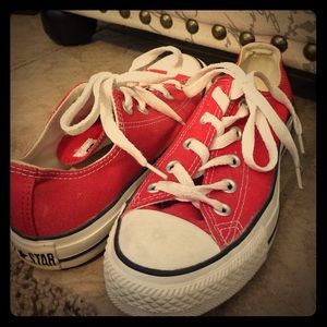 Red converse