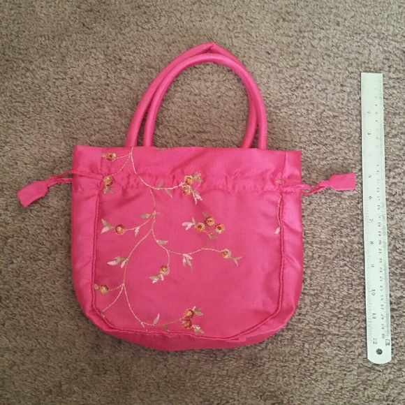 Silk Handbag - Picture 3 of 4