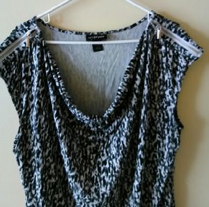 Lane Bryant top with zippers on the sleeves.