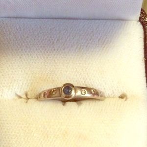 Blue sapphire and diamond white gold ring