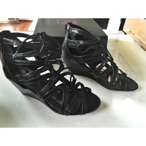 Material Girl Wedges
