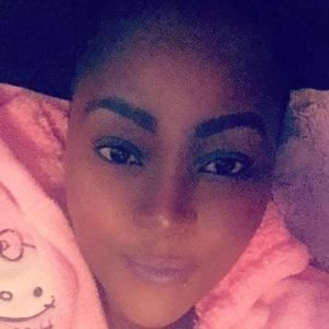 Meet your Posher, Deonna