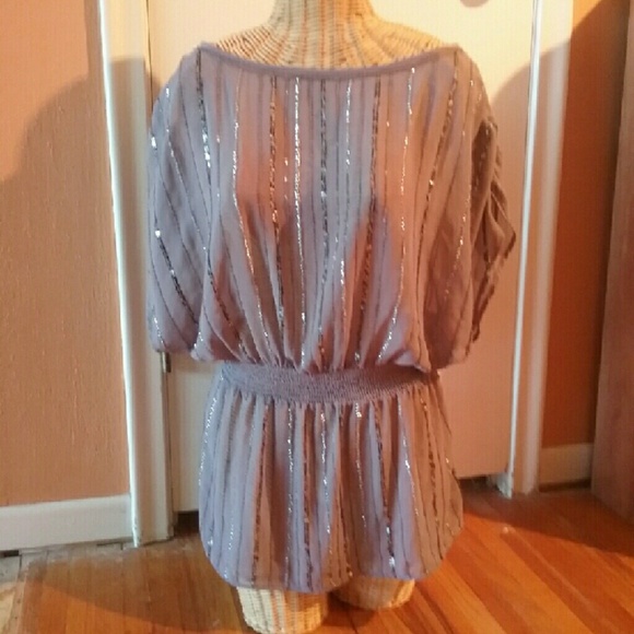 Jennifer Lopez Flowy Top