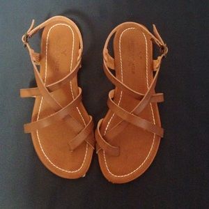 American Eagle Sandals
