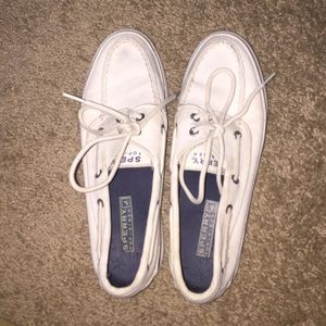 White sperrys