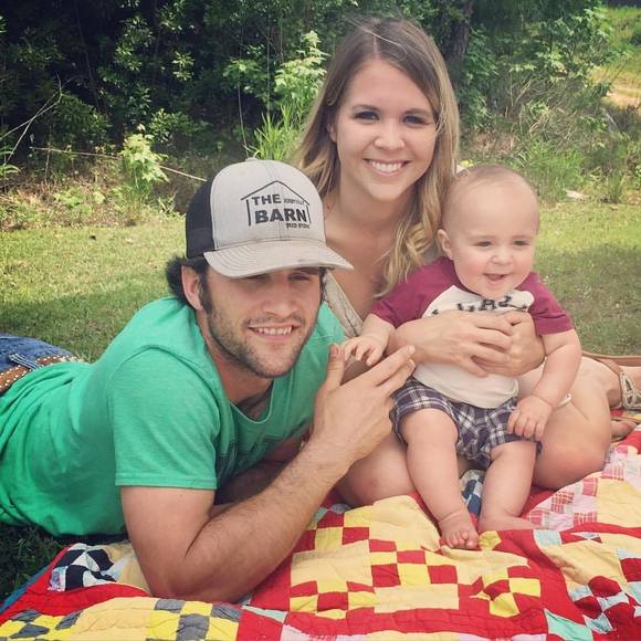 Meet your Posher, Emily - Picture 1 of 1