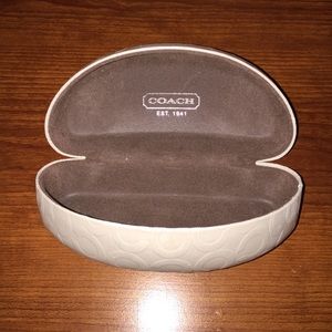 COACH SUNGLASSES CASE