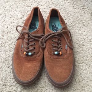Size 7 brown vans