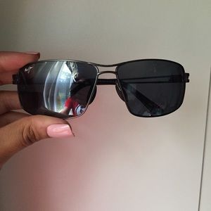 Maui Jim Sunglasses w/ Case