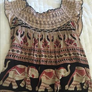 patterned top