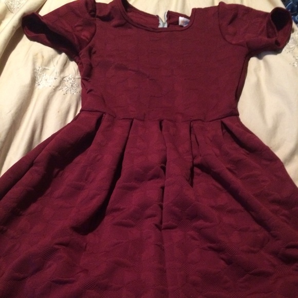 Maroon Amelia! LLR! Excellent condition! Lularoe