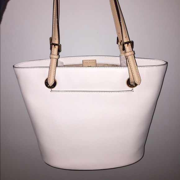 🆕⬇️Michael Kors Medium Tote, Leather Vanilla $248 - Picture 2 of 4