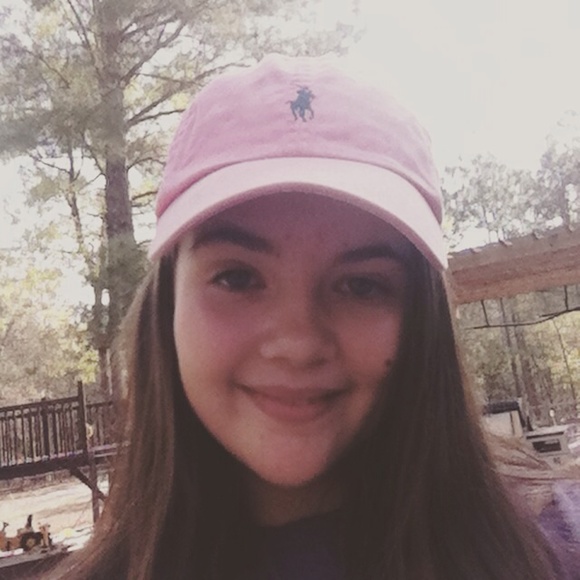 Meet your Posher, Makyla