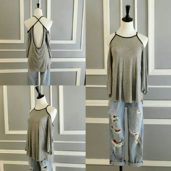 *Reduced*Cold shoulder open back top in gray