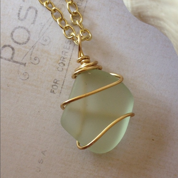 DesignsByKaren Jewelry - 🌸SALE Artisan WireWrapped SeaGlass Pendant