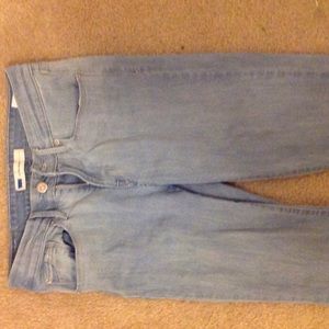 High waisted jeans
