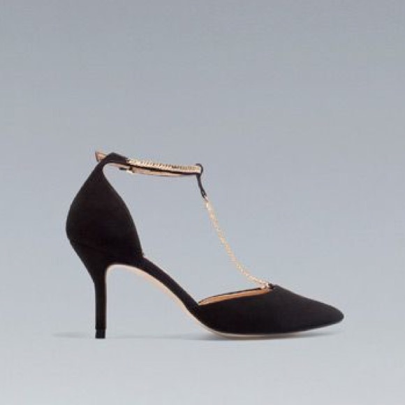 Zara Basic Black Pointed Toe Heels Size 9