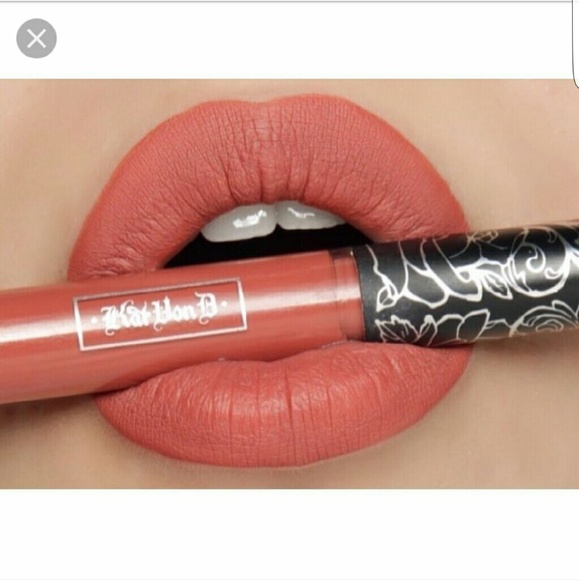 Lolita II kat von d liquid lipstick