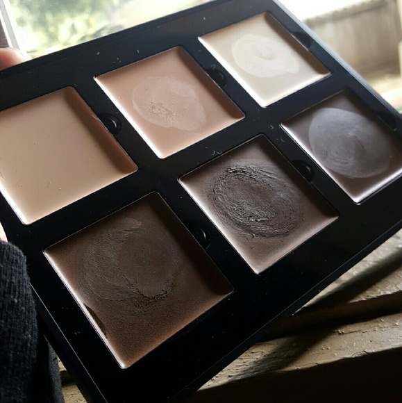 Anastasia Beverly Hills Other - 🍁🍂🍁cream contour kit🙆