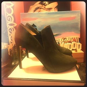 Nine West booties