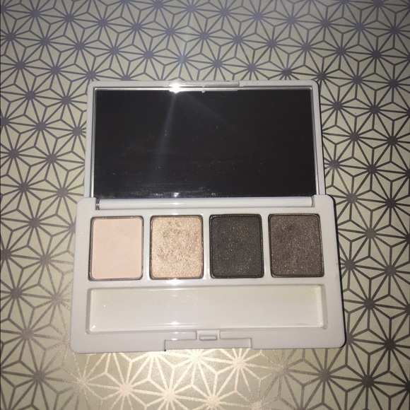 Clinique Other - Color Surge Eye Shadow Quad