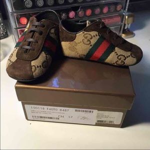 Baby Gucci Logo Shoes (Discontinued)