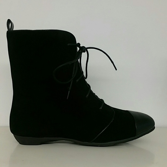 Womens Brand New Black 6.5 and 9 Bamboo Booties !