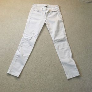 American Eagle white jeans