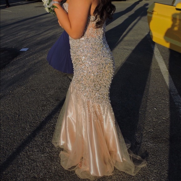 Beautiful Beaded Dress - Picture 2 of 3