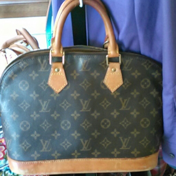 LOUIS VUITTON ALMA SATCHEL FAIR