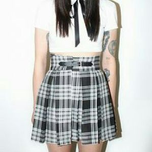 Deandri Nancy Skirt in Black Plaid