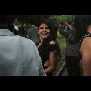 Meet your Posher, Manuela