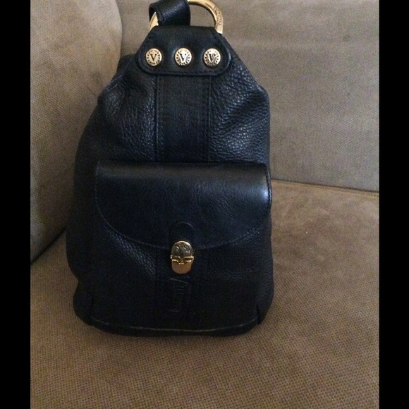 🔹NWOT black leather Valentina shoulder bag🔹
